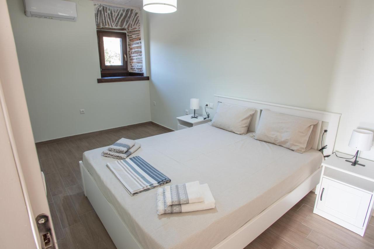 Με Θέα Το Ηλιοβασιλεμα 2 Villa Afissos Exterior foto